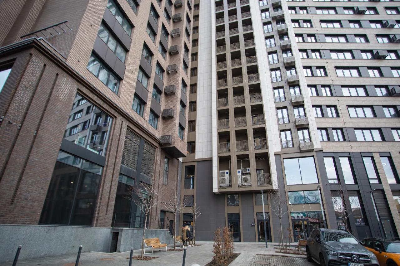 Petrovdom 13-141 In Rc New York Concept House With Bathroom Kiev Exterior foto