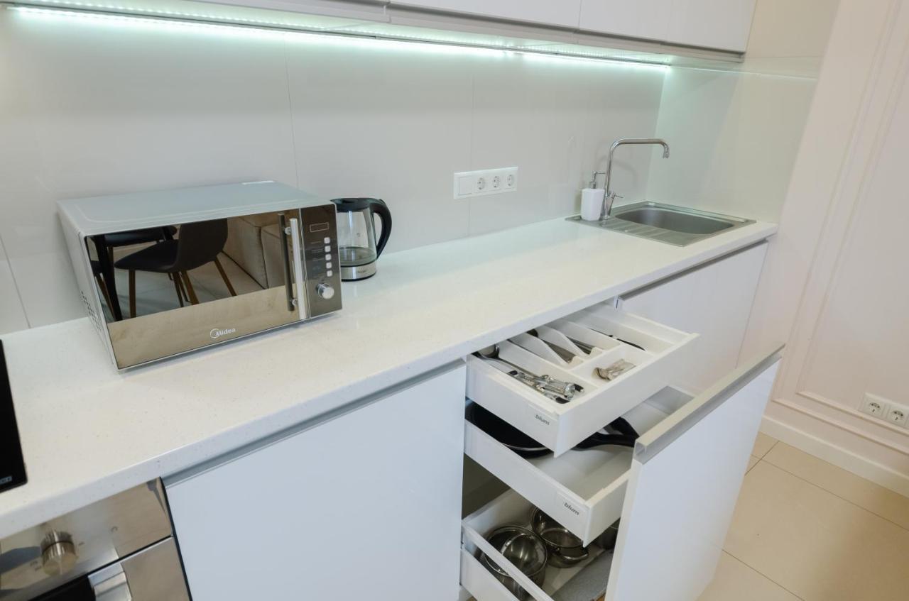 Petrovdom 13-141 In Rc New York Concept House With Bathroom Kiev Exterior foto