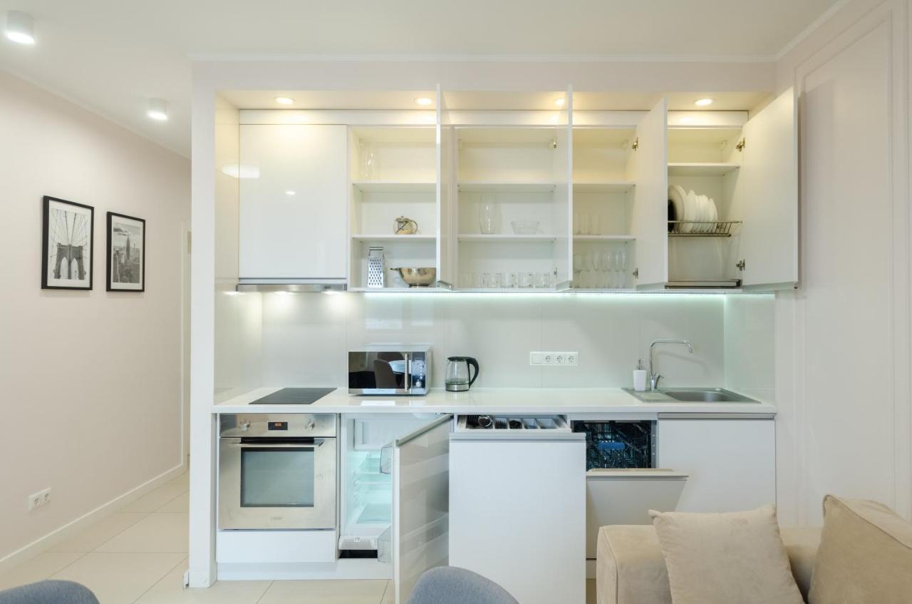 Petrovdom 13-141 In Rc New York Concept House With Bathroom Kiev Exterior foto